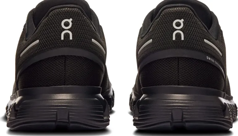 ON Womens Cloud 6 Shoes - Black-Black